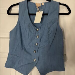Blue Sleeveless Button-Front Vest Top